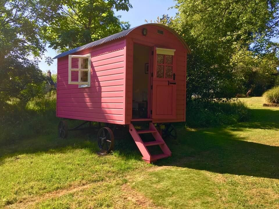 Кемпинги Blackstairs Shepherds Huts Killedmond-14