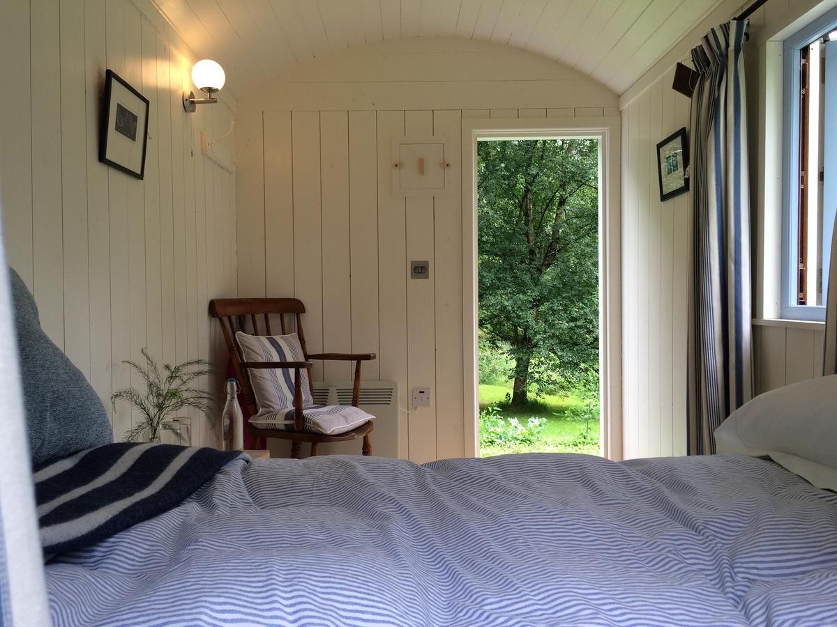 Кемпинги Blackstairs Shepherds Huts Killedmond-36